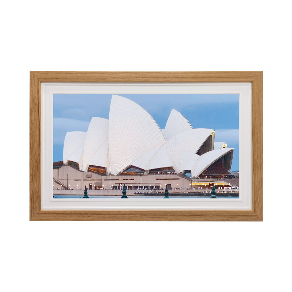 PF1506 - Frameo 15.6" Wi-Fi Digital Photo Frame Multifunction with Wooden Frame